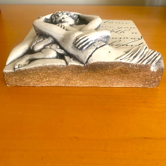 3-Dimensional Stone Angel Wall Tile “At one glance…” by Mihri Hatun - Picture 4 of 5